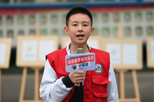 #小记者在现场 【耒阳站】冠湘学校：开展第三届校运会标志征集活动（小记者 刘哲瀚 指导教师 周晏 谷淑媛）