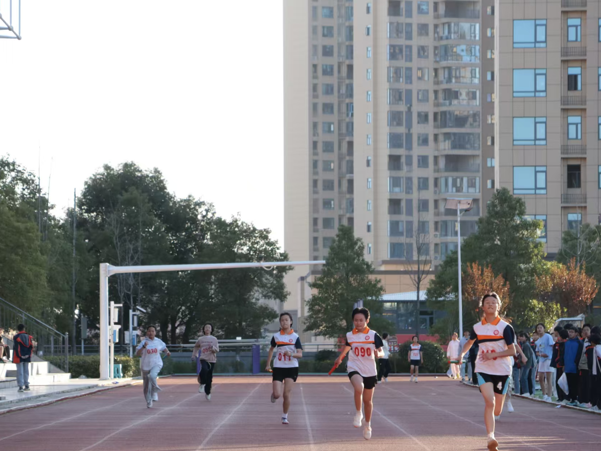 【衡阳县站】实验学校：青春范，“燃”起来