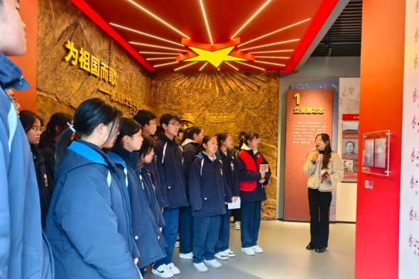 【鼎城站】江南中学：缅怀先烈砺初心，重温誓词担使命