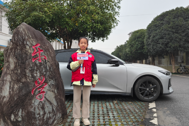 【浏阳站】张可伊：一步一步，我成了小记者