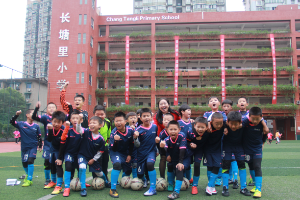 【全员文体的雨花“智慧”】长塘里小学：35年传承 15亩方塘 5美少年梦