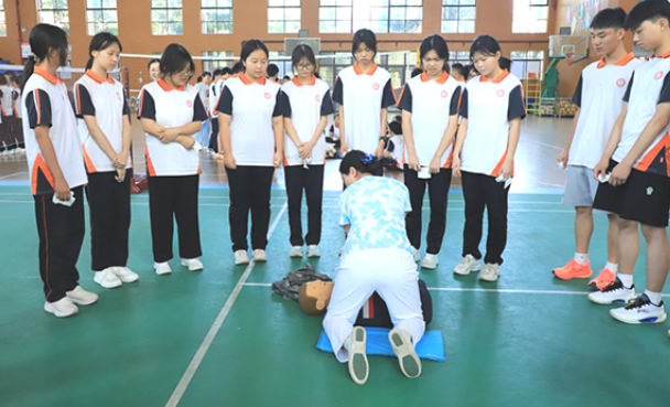 【衡阳县站】实验学校：急救知识进校园 守护生命伴成长