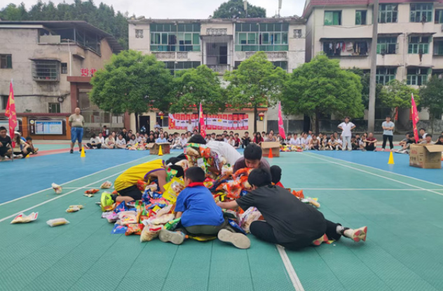 新晃步头降学校：沉浸式教育让民族精神“活”起来