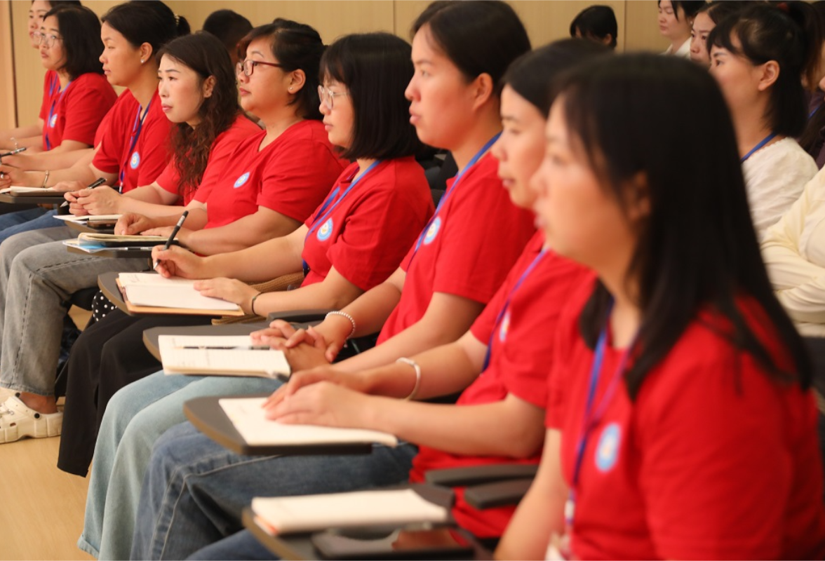 保靖：学前有法 善育有规
