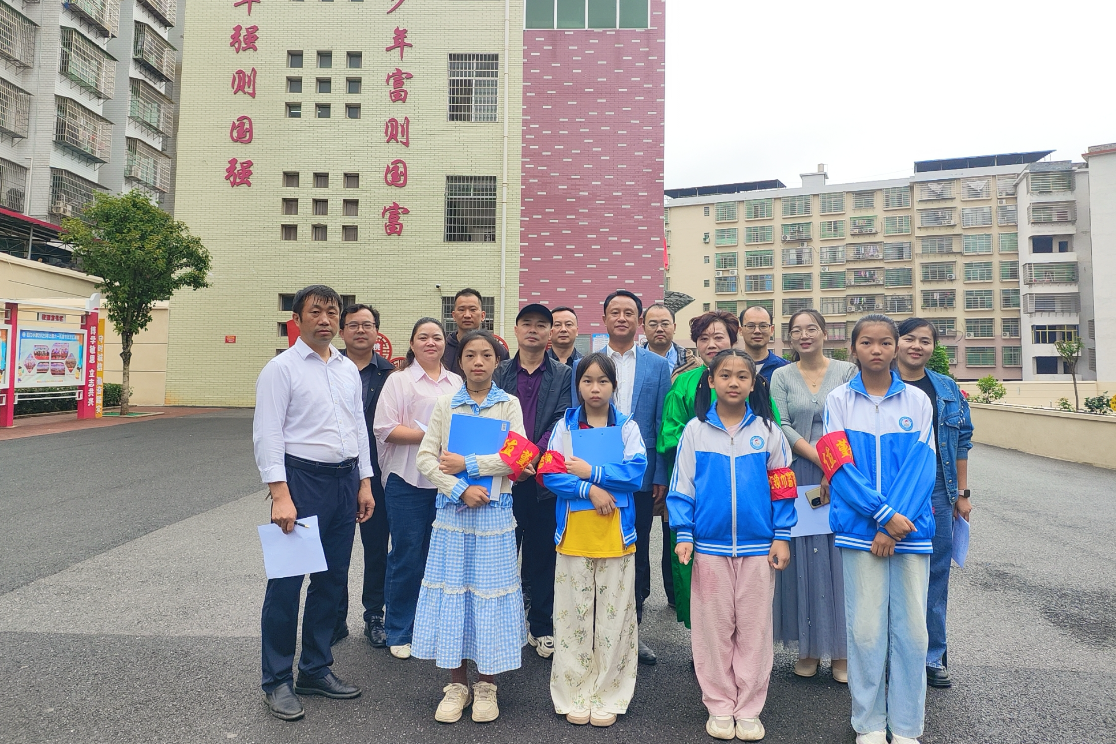 【祁东县站】玉合石门小学：办公室环境评比活动圆满结束