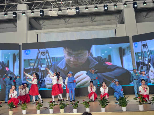 【衡阳县站】台源芙蓉学校“迎元旦”文艺汇演圆满举行