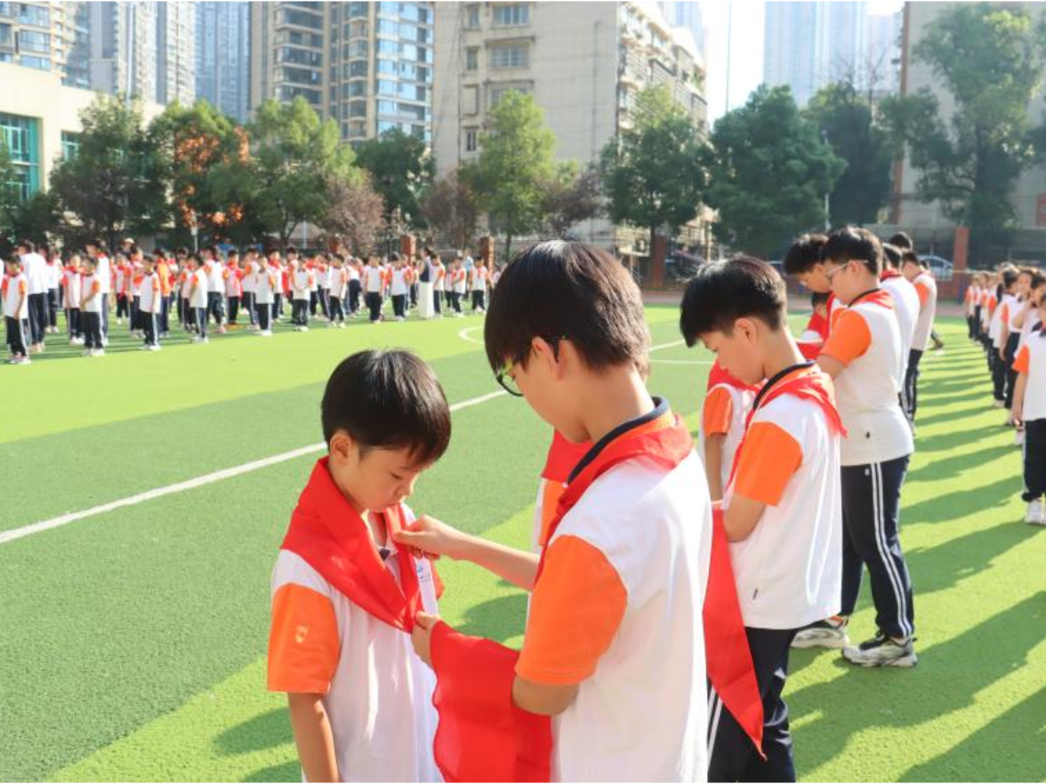 入队仪式遇上少代会，长沙清水塘北辰实验小学举行建队日系列活动