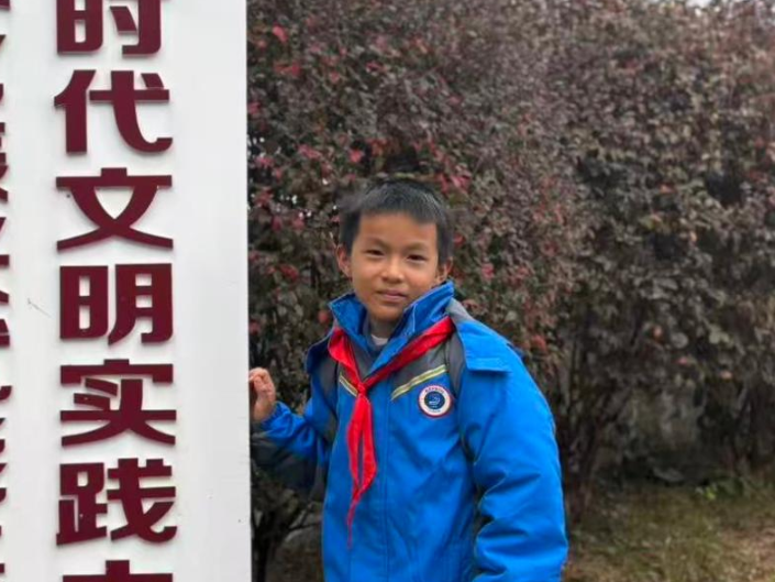 【辰溪站|小记者成长趣事】汤熠星：心有记者梦 自有小舞台