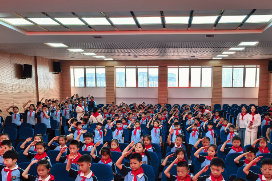 【汨罗站】铭记红色初心 绽放童真风采——罗城学校庆“六一”系列活动圆满举行