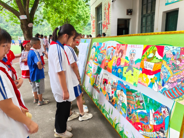 【新晃站】禾滩镇中心小学：五老宣讲进校园，长征精神润童心