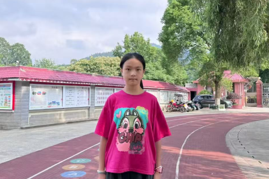 【新晃站|小记者成长趣事】杨静怡：小记者之路，伴我破茧成长