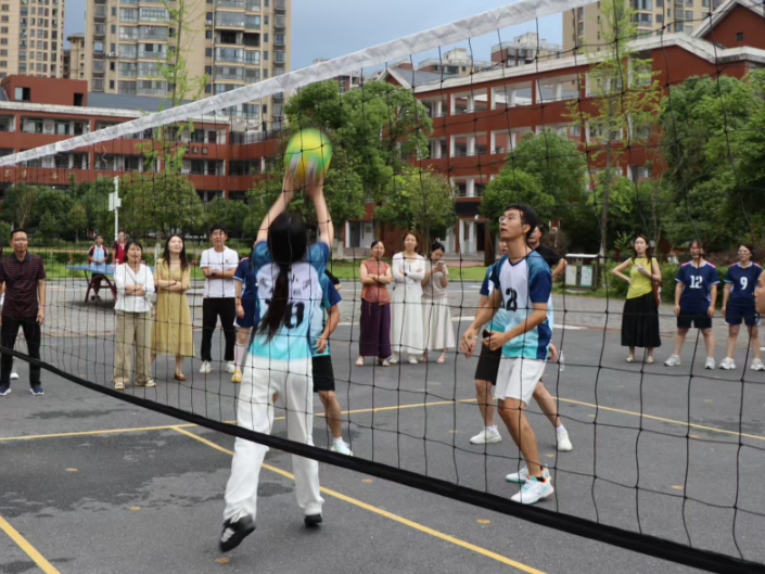 【耒阳站】紫峰小学2026年春季教师气排球赛圆满落幕