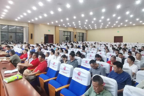 【衡东县站】筑牢安全防线 强化消防能力——第五中学开展教职工消防安全专题培训