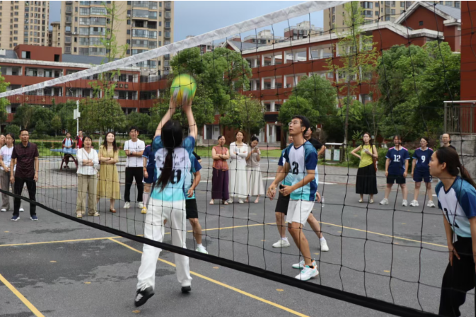 【耒阳站】紫峰小学2026年春季教师气排球赛圆满落幕