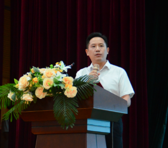 书记校长说 |长沙市明德天心中学校长丁再南：向阳而立，笃行以恒