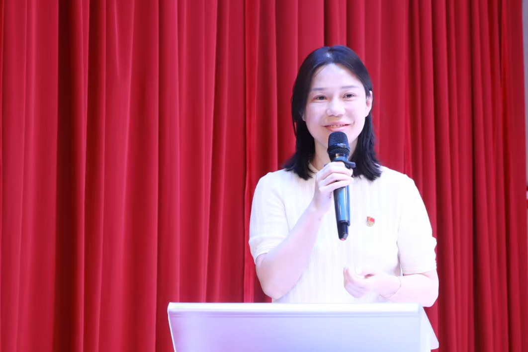 书记校长说 |长沙市雨花区长塘里崇德小学党支部书记、校长张琼芳：做有爱的崇德少年