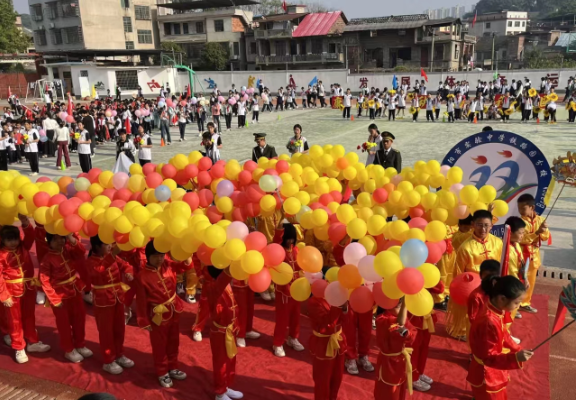 【耒阳站】耒阳市实验中学铁路园分校：“活”力全开  当“燃”精彩