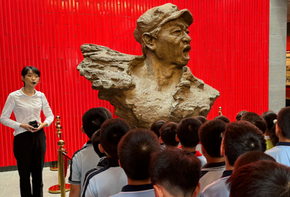 道县：将国防教育融入学生日常