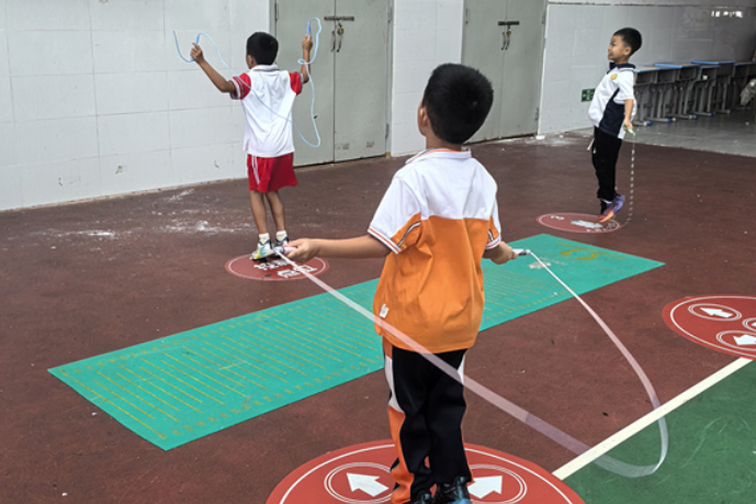 新晃：跳绳比赛引入AI裁判  科技赋能点燃校园