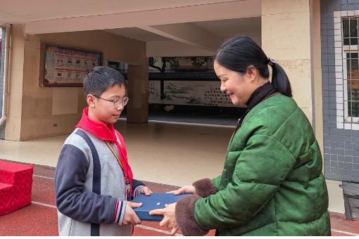 【耒阳站】耒阳市实验小学：诚信少年扬美德 五育并举育新人