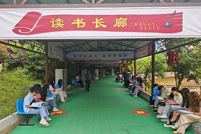 湖南交通工程学院：校园文化建设再添新景  “双廊”构筑三全育人新阵地