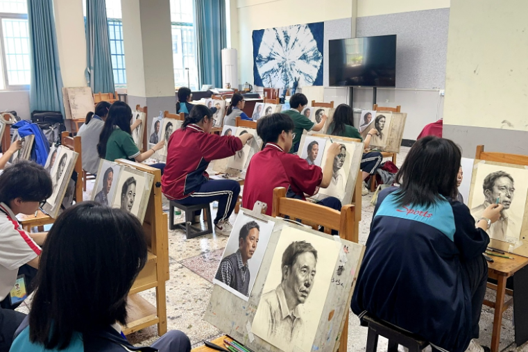 鼎城区第五届“阳明杯”中学生现场绘画大赛圆满收官