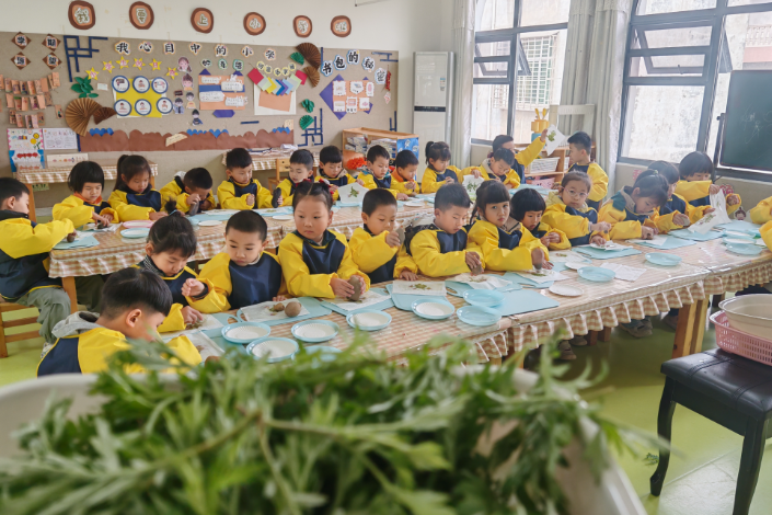 安仁县第一幼儿园：知清明 承习俗 润童心