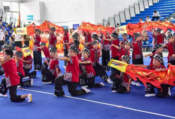 绥宁长铺三小：苗拳绽华彩  非遗育新人