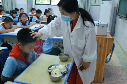 常德市鼎城区永安小学：“食”战演练  安全同行