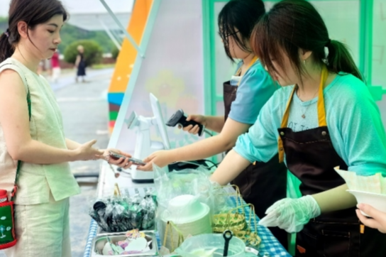 湘南学院：艺术赋能文旅市集 打造双创实践平台