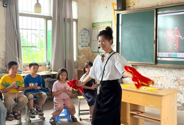 【衡阳县站】西渡镇中心小学：体艺送教下乡  区域协同发展
