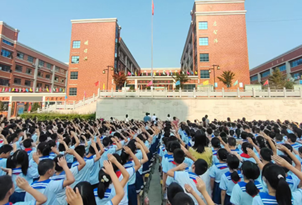 【衡阳县站】杨柳学校：法治副校长为校园铸就法律防护盾