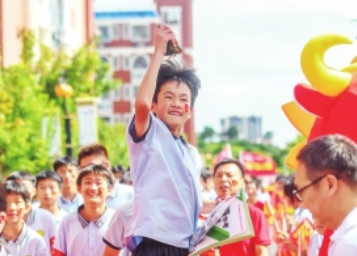 湖南中考今日开考   “中考真题”“押题答案”“作弊器材”不可信