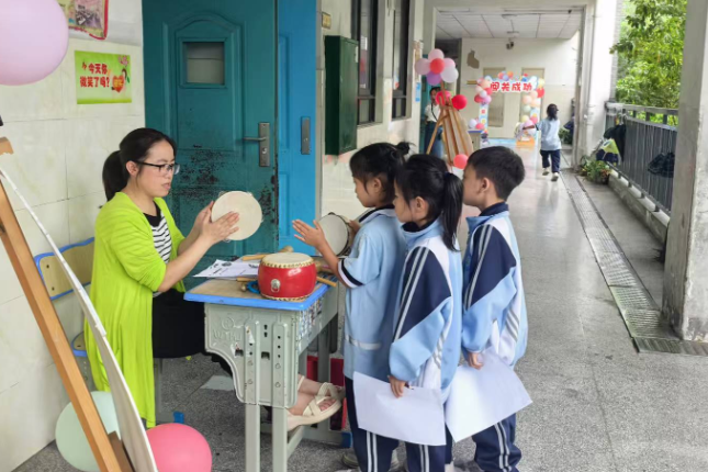 【新晃站】新晃思源实验学校：探趣无纸化  乐考促成长