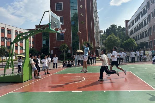 【新邵站】大新中学：迎“篮”而上  青春飞扬