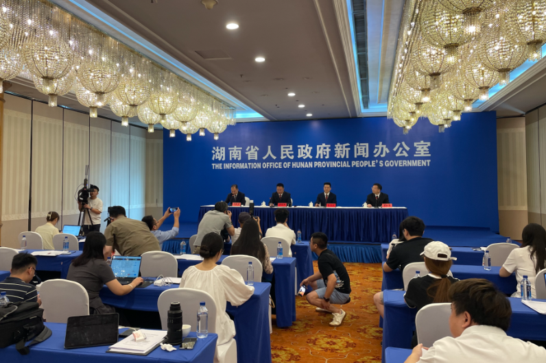 【聚焦2025高考】6月25日左右公布高考成绩，怎样查询呢？