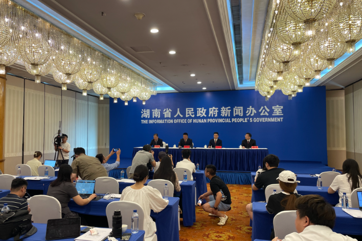 【聚焦2025高考】哪些物品不能带进考场？