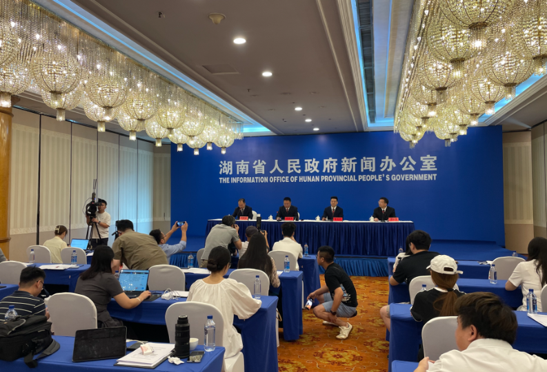 【聚焦2025高考】6月25日左右公布高考成绩，怎样查询呢？