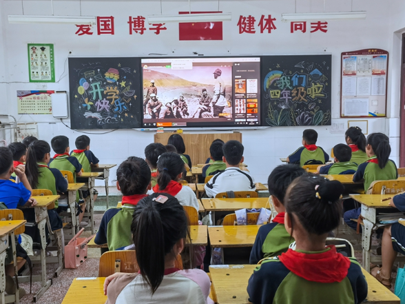 常德市鼎城区江南小学：党建带队建  “开学第一课”这样上