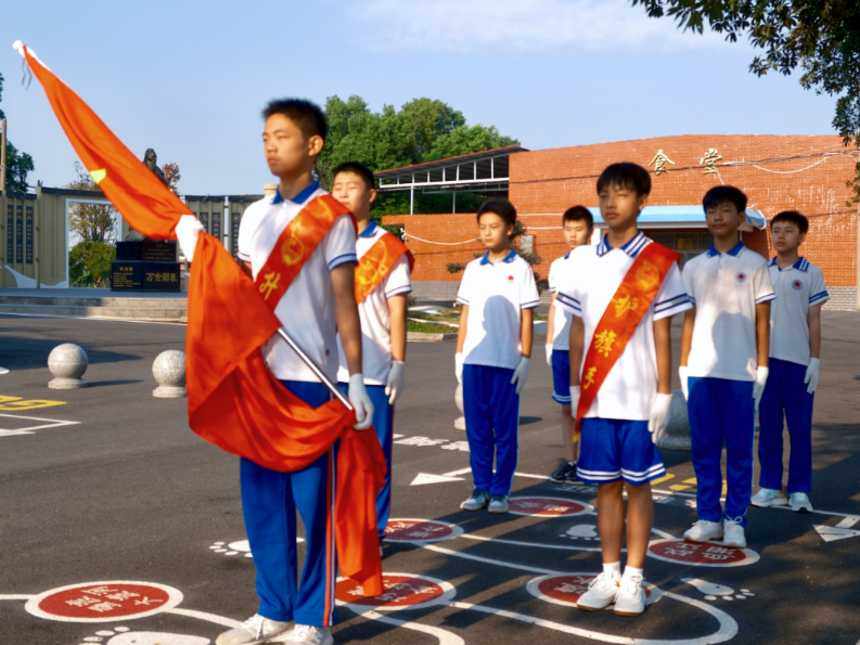 岳阳市云溪区道仁矶学校：一场意义非凡的开学典礼