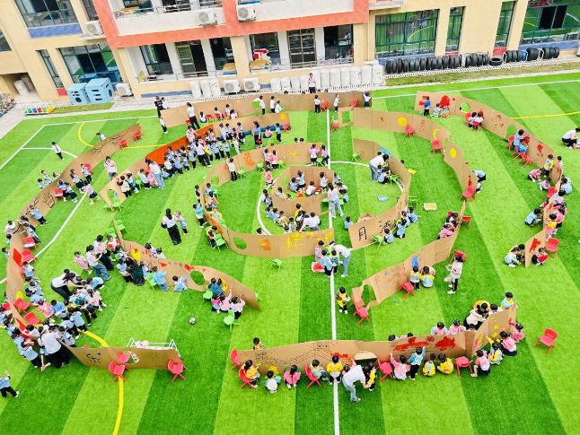 衡东县向阳幼儿园：“月光所至 皆为华夏”双节活动温情启幕