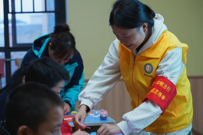 湖南女子学院：陪伴特殊儿童上一堂特别的“历史课”