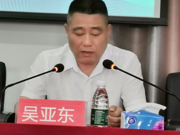 书记校长开学第一讲 | 衡南县咸塘联合学校吴亚东：用拼搏浇灌梦想  用实干收获硕果