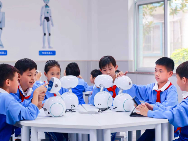 学科美育教学改革现场推进会在长沙召开