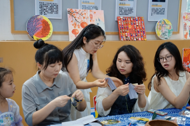 邵东：美术名师工作室揭牌 非遗香囊教研点亮美育课堂