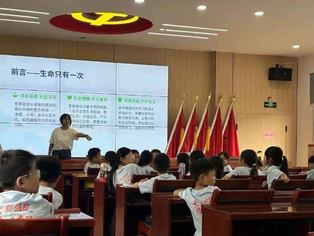 张家界市武陵源区：疏堵并举织密防护网 守护少年平安过暑假