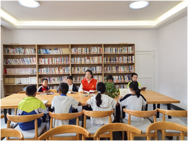 新晃晃州镇龙溪社区：暖心四点半课堂 守护少年多彩成长 