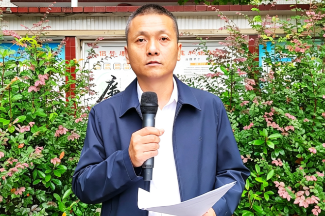 书记校长说丨衡阳县栏垅联合学校中心小学校长彭振华：培德健体担使命  启智创新向未来