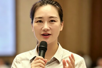 书记校长说 | 安化县清塘铺镇第二完小党支部书记、校长龙艳萍：秉守乡土教育初心  深耕幸福育人沃土