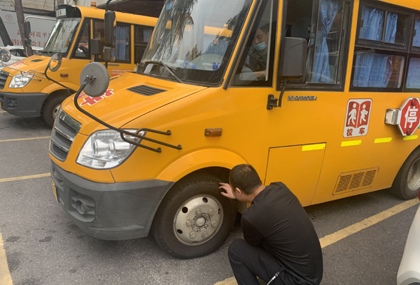 衡阳县：为277台校车“体检” 筑牢平安上学路